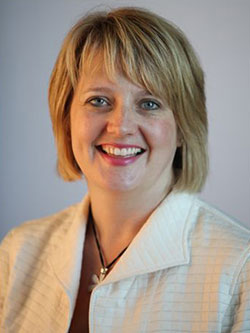 Heidi Staeben-Simmons Heidi Staeben-Simmons